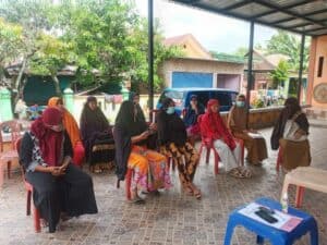 Penyuluhan dan Kampanye War on Drugs pada Kegiatan Posbindu di Tetebatu Kelurahan Pangka Binanga Kecamatan Pallangga Kabupaten Gowa