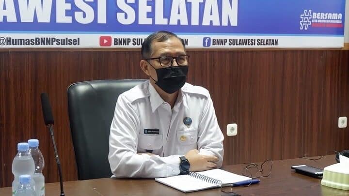 BNNP Sulawesi Selatan Mengikuti Kegiatan Rapat Pimpinan (Rapim) BNN RI Secara Virtual BNNP Sulawesi Selatan Mengikuti Kegiatan Rapat Pimpinan (Rapim) BNN RI Secara Virtual