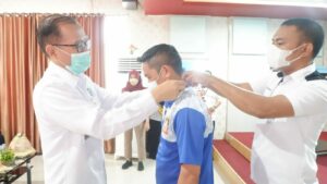 Kepala BNNP Sulsel bersama Kepala Divisi Pemasyarakatan Kemenkumham Sulsel Meresmikan Program Layanan Rehabilitasi Medis bagi Warga Binaan Pemasyarakatan Rutan Kelas I Makassar Kepala BNNP Sulsel bersama Kepala Divisi Pemasyarakatan Kemenkumham Sulsel Meresmikan Program Layanan Rehabilitasi Medis bagi Warga Binaan Pemasyarakatan Rutan Kelas I Makassar