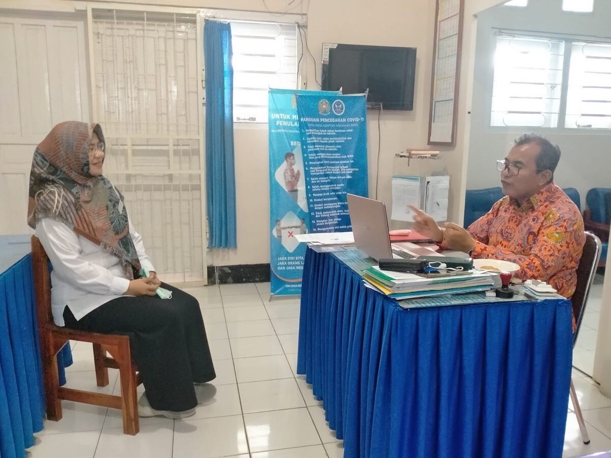 Koordinasi ke SD Angkasa 2 Maros dalam rangka Penyebaran Informasi P4GN melalui kegiatan Upacara Bendera dan Pemutaran Lagu Mars BNN Koordinasi ke SD Angkasa 2 Maros dalam rangka Penyebaran Informasi P4GN melalui kegiatan Upacara Bendera dan Pemutaran Lagu Mars BNN