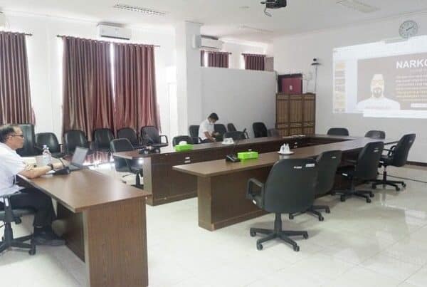 Kepala BNNP Sulsel Melaksanakan Ceramah Bahaya Penyalahgunaan Narkoba Secara Virtual di Lingkungan Balai Pendidikan dan Pelatihan Ilmu Pelayaran Barombong