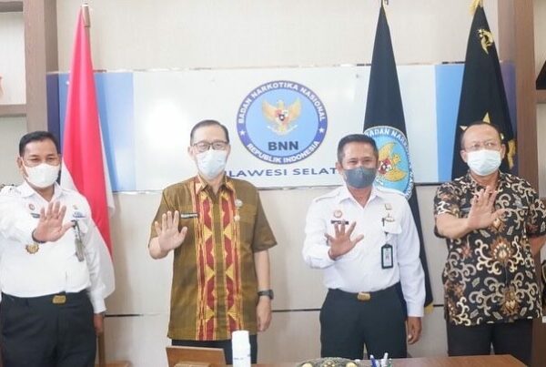 Kepala BNNP Sulsel menerima kunjungan dari Kalapas Narkotika IIA Sunnguminasa