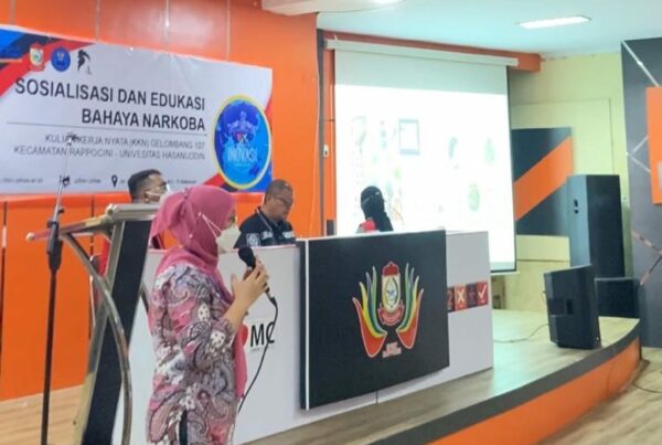 Sosialisasi bahaya penyalahgunaan narkoba kepada perwakilan Siswa- siswi SMA yang berada di wilayah Kecamatan Rappocini Kota Makassar