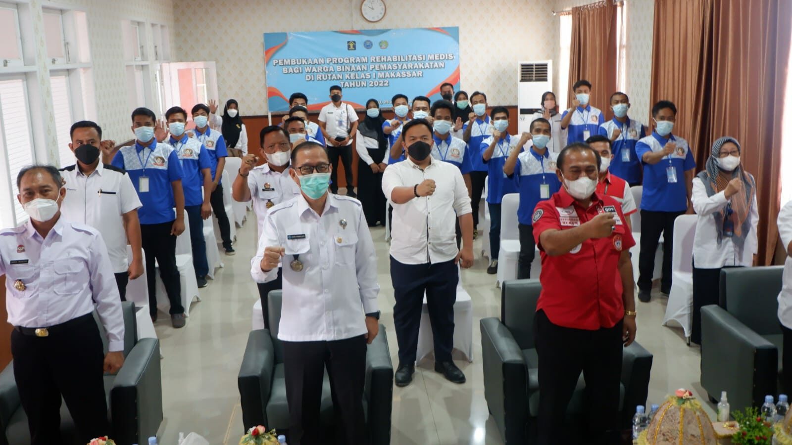 Kepala BNNP Sulsel bersama Kepala Divisi Pemasyarakatan Kemenkumham Sulsel Meresmikan Program Layanan Rehabilitasi Medis bagi Warga Binaan Pemasyarakatan Rutan Kelas I Makassar Kepala BNNP Sulsel bersama Kepala Divisi Pemasyarakatan Kemenkumham Sulsel Meresmikan Program Layanan Rehabilitasi Medis bagi Warga Binaan Pemasyarakatan Rutan Kelas I Makassar
