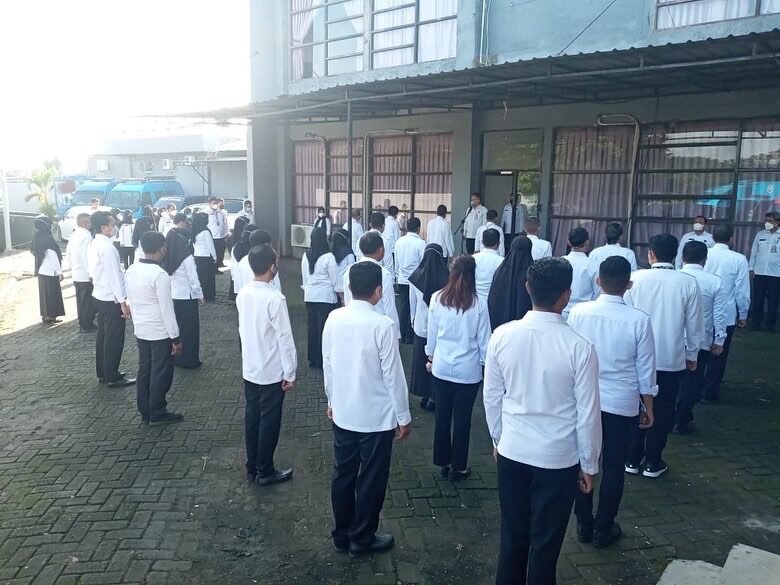 Apel Pagi BNNP Sulawesi Selatan di Pimpin oleh Kabag Umum BNNP Sulsel Konsep Otomatis