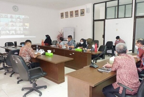 BNNP Sulsel Mengikuti Kegiatan Sosialisasi Instrument Pemetaan Unit Intervensi Berbasis Masyarakat (IBM) Terbentuk Tahun Anggaran 2022 Melalui Virtual BNNP Sulsel Mengikuti Kegiatan Sosialisasi Instrument Pemetaan Unit Intervensi Berbasis Masyarakat (IBM) Terbentuk Tahun Anggaran 2022 Melalui Virtual