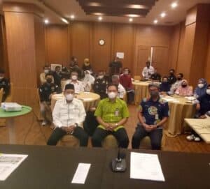 Kabag Umum BNNP Sulsel membuka giat Rapat Kerja Pemberdayaan Masyarakat Anti Narkoba di Lingkungan Masyarakat Kabag Umum BNNP Sulsel membuka giat Rapat Kerja Pemberdayaan Masyarakat Anti Narkoba di Lingkungan Masyarakat