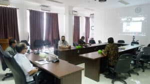 BNNP Sulsel Mengikuti Kegiatan Sosialisasi Pelaksanaan Tugas Pengawasan dan Monitoring Pelaksanaan Tugas Harian dilingkungan BNN dalam rangka Libur Cuti bersama Hari Raya Idul Fitri 1443H Secara Virtual BNNP Sulsel Mengikuti Kegiatan Sosialisasi Pelaksanaan Tugas Pengawasan dan Monitoring Pelaksanaan Tugas Harian dilingkungan BNN dalam rangka Libur Cuti bersama Hari Raya Idul Fitri 1443H Secara Virtual