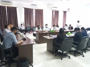 Kepala Bagian Umum Pimpin Rapat Rutin Personel Bagian Umum Kepala Bagian Umum Pimpin Rapat Rutin Personel Bagian Umum