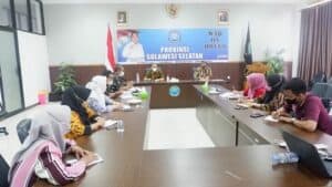 KEPALA BNNP SULSEL PIMPIN RAPAT INTERNAL BIDANG PENCEGAHAN DAN PEMBERDAYAAN MASYARAKAT KEPALA BNNP SULSEL PIMPIN RAPAT INTERNAL BIDANG PENCEGAHAN DAN PEMBERDAYAAN MASYARAKAT