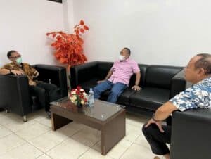 KEPALA BNNP SULSEL MENERIMA KUNJUNGAN DARI KEPALA BNNP SULBAR KEPALA BNNP SULSEL MENERIMA KUNJUNGAN DARI KEPALA BNNP SULBAR