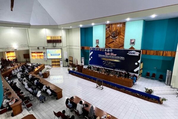 Komite Nasional Pemuda Indonesia (KNPI) menggandeng BNN Provinsi Sulawesi Selatan menggelar kegiatan talkshow Perang Melawan Narkoba dalam rangka pemilihan Duta Anti Narkoba 2022 Kabupaten Pinrang