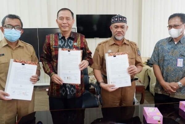 Dalam Rangka PRA HANI 2022, Kepala BNNP Sulawesi Selatan bersama Kadis Kesehatan Prov.Sulsel dan Kanwil Kementerian Agama Prov.Sulsel Teken Perjanjian Kerjasama Program P4GN dan Program Inovasi GENCARKAN BERSINAR (Gerakan Cari Mantu Bersih Narkoba)