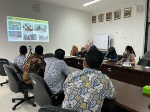 Kepala BNN Provinsi Sulawesi Selatan Drs. Ghiri Prawijaya, M.Th Mengikuti sosialisasi Permenpan yang dilaksanakan oleh tim penilai internal Irtama BNN Kepala BNN Provinsi Sulawesi Selatan Drs. Ghiri Prawijaya, M.Th Mengikuti sosialisasi Permenpan yang dilaksanakan oleh tim penilai internal Irtama BNN
