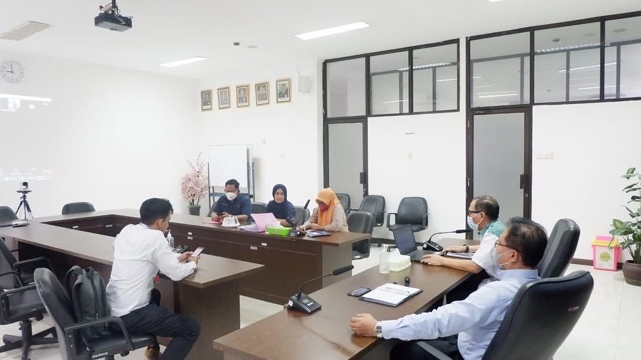 BNNP Sulawesi Selatan Mengikuti Kegiatan Forum Group Discussion (FGD) Pengelolaan Kontrak dan Penyelesaian Tagihan Periode I Tahun 2022 Secara Virtual BNNP Sulawesi Selatan Mengikuti Kegiatan Foruk Group Discussion (FGD) Pengelolaan Kontrak dan Penyelesaian Tagihan Periode I Tahun 2022 Secara Virtual