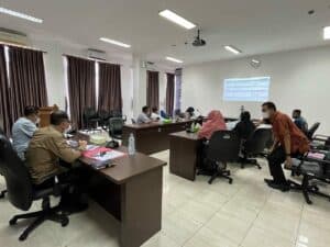 Kepala BNNP Sulsel mengikuti Virtual Meeting dalam rangka Persiapan Raker Bid. Rehab Kepala BNNP Sulsel mengikuti Virtual Meeting dalam rangka Persiapan Raker Bid. Rehab