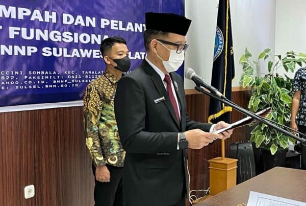 Kepala BNNP Sulawesi Selatan Laksanakan Pelantikan Dan Pengambilan Sumpah Jabatan di lingkungan BNNP Sulawesi Selatan