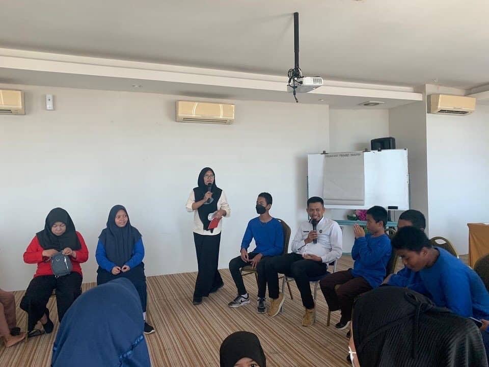 Pelaksanaan Program Intervensi Ketahanan Keluarga Sesi 3 Pelaksanaan Program Intervensi Ketahanan Keluarga Sesi 3
