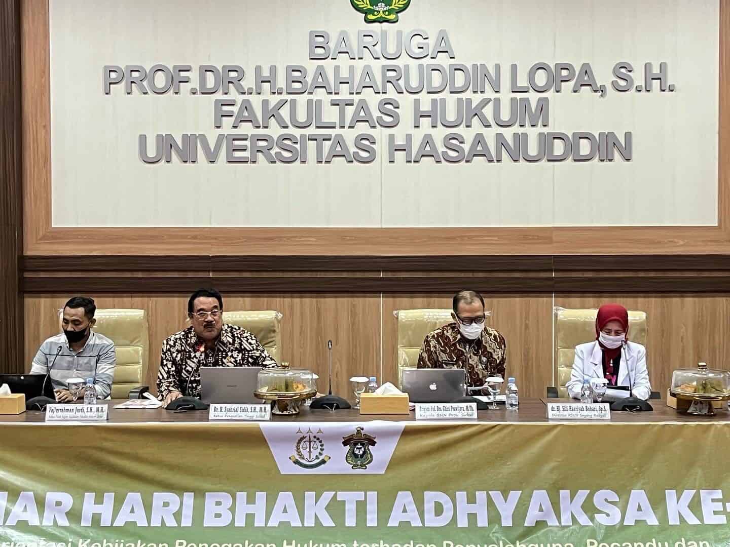 Kepala BNNP Sulawesi Selatan menghadiri Undangan sekaligus memberikan Ceramah Bahaya Narkotika dalam rangka memperingati Hari Bhakti Adhyaksa ke-62 Kepala BNNP Sulawesi Selatan menghadiri Undangan sekaligus memberikan Ceramah Bahaya Narkotika dalam rangka memperingati Hari Bhakti Adhyaksa ke-62