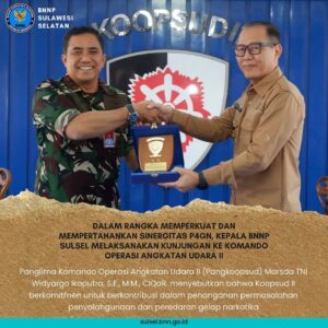 DALAM RANGKA MEMPERKUAT DAN MEMPERTAHANKAN SINERGITAS P4GN, KEPALA BNNP SULSEL MELAKSANAKAN KUNJUNGAN KE KOMANDO OPERASI ANGKATAN UDARA II DALAM RANGKA MEMPERKUAT DAN MEMPERTAHANKAN SINERGITAS P4GN, KEPALA BNNP SULSEL MELAKSANAKAN KUNJUNGAN KE KOMANDO OPERASI ANGKATAN UDARA II