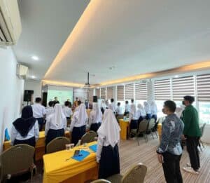 KEPALA BNNP SULSEL MEMBUKA KEGIATAN PELATIHAN DAN PENGEMBANGAN SOFT SKILL SMP/SMA SEDERAJAT KEPALA BNNP SULSEL MEMBUKA KEGIATAN PELATIHAN DAN PENGEMBANGAN SOFT SKILL SMP/SMA SEDERAJAT