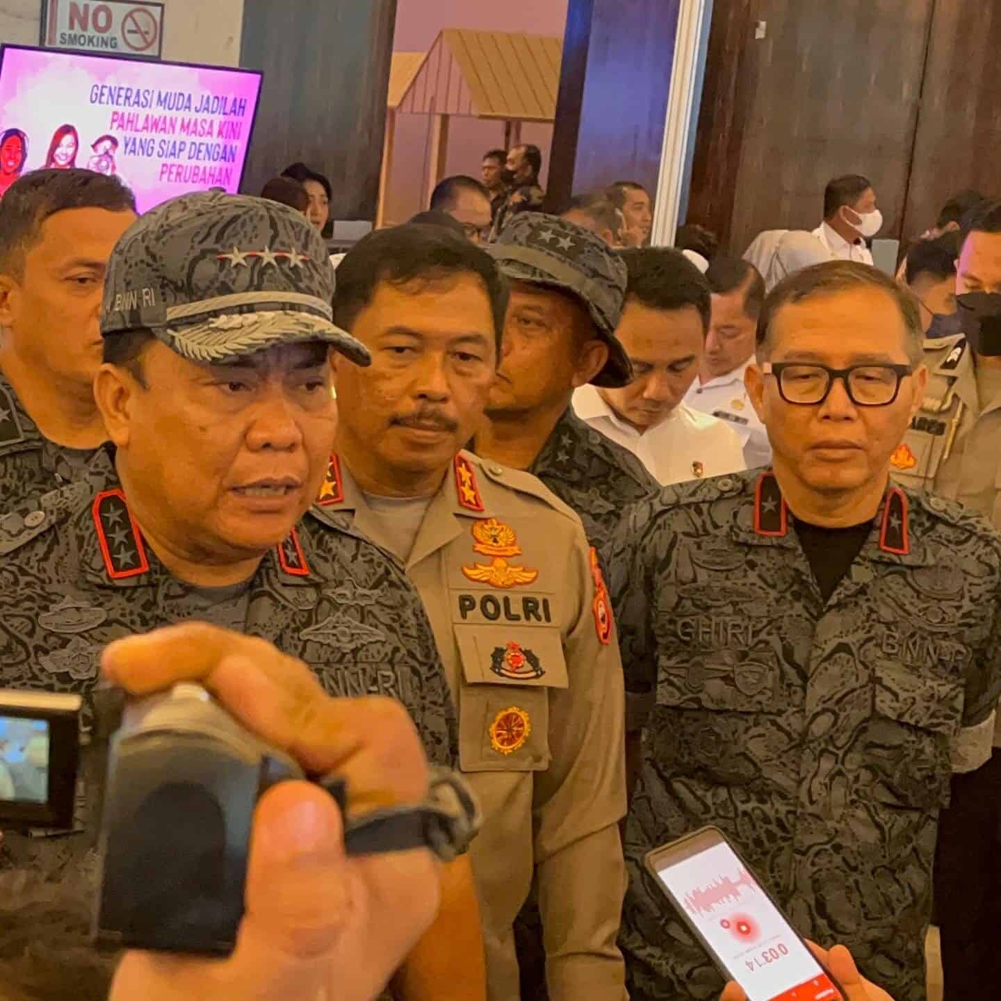 Kepala BNNP Sulsel Menghadiri Pencanangan Kelurahan Tangguh Bersinar Di Sulawesi Selatan Kepala BNNP Sulsel Menghadiri Pencanangan Kelurahan Tangguh Bersinar Di Sulawesi Selatan