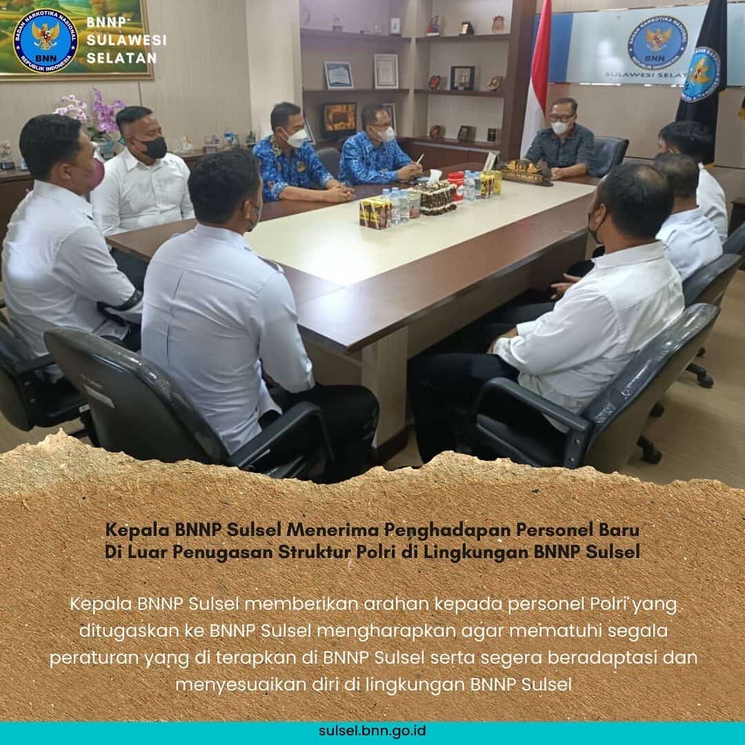 Kepala BNNP Sulsel Menerima Penghadapan Personel Baru Di Luar Penugasan Struktur Polri di Lingkungan BNNP Sulsel Kepala BNNP Sulsel Menerima Penghadapan Personel Baru Di Luar Penugasan Struktur Polri di Lingkungan BNNP Sulsel