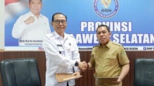 BNNP Sulawesi Selatan Resmi Menerima Naskah Dan Hibah Satu Aset Tanah Beserta Bangunan Dari Pemerintah Kab.Sidrap (BNK) Sidrap BNNP Sulawesi Selatan Resmi Menerima Naskah Dan Hibah Satu Aset Tanah Beserta Bangunan Dari Pemerintah Kab.Sidrap (BNK) Sidrap