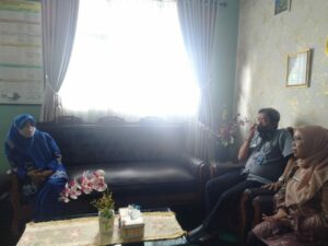 Koordinasi di SMP Negeri 2 Barombong Kabupaten Gowa terkait persiapan pelaksanaan Gelora War On Drugs se-Indonesia. Koordinasi di SMP Negeri 2 Barombong Kabupaten Gowa terkait persiapan pelaksanaan Gelora War On Drugs se-Indonesia.
