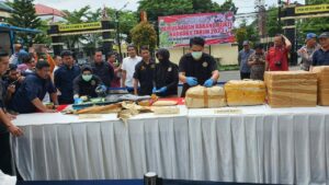 BNN Provinsi Sulawesi Selatan Menghadiri Pemusnahan Barang Bukti Narkotika Satresnarkoba Polrestabes Makassar