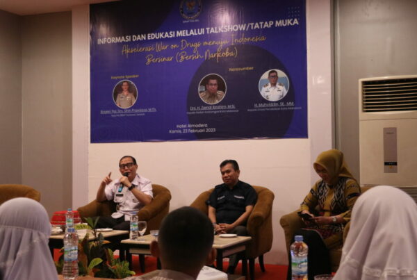 Kepala BNNP Sulawesi Selatan Membuka Kegiatan Akselerasi War On Drugs Menuju Indonesia Bersinar Melalui Talkshow