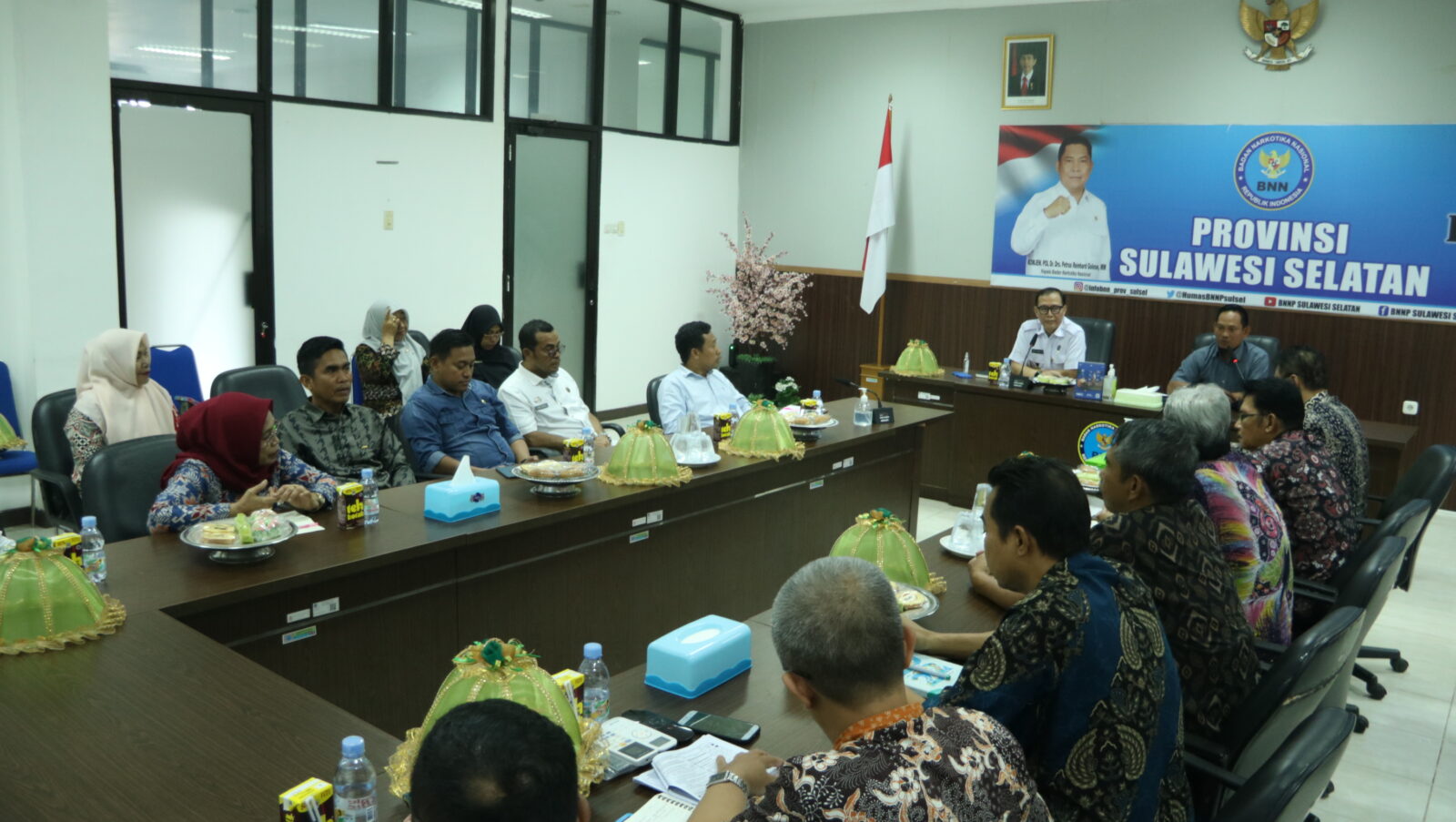 Badan Narkotika Nasional Provinsi Sulawesi Selatan Menerima Kunjungan Anggota DPRD Kab. Sidrap Badan Narkotika Nasional Provinsi Sulawesi Selatan Menerima Kunjungan Anggota DPRD Kab. Sidrap