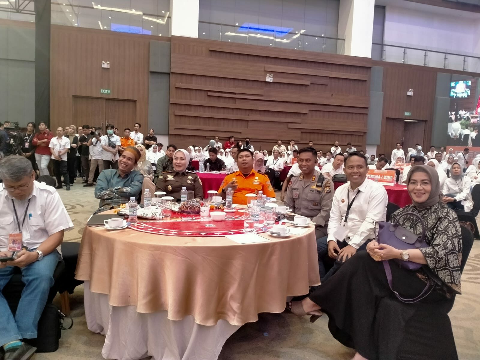 BNNP Sulawesi Selatan Mengikuti Kegiatan Rapat Koordinasi Khusus (Rakorsus) Pemerintah Kota Makassar Tahun 2023 BNNP Sulawesi Selatan Mengikuti Kegiatan Rapat Koordinasi Khusus (Rakorsus) Pemerintah Kota Makassar Tahun 2023