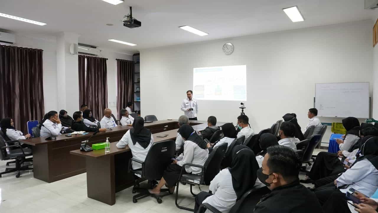 BNNP Sulawesi Selatan Melaksanakan Bimbingan Mental Melalui Sosialisasi Reformasi Birokrasi BNNP Sulawesi Selatan Melaksanakan Bimbingan Mental Melalui Sosialisasi Reformasi Birokrasi