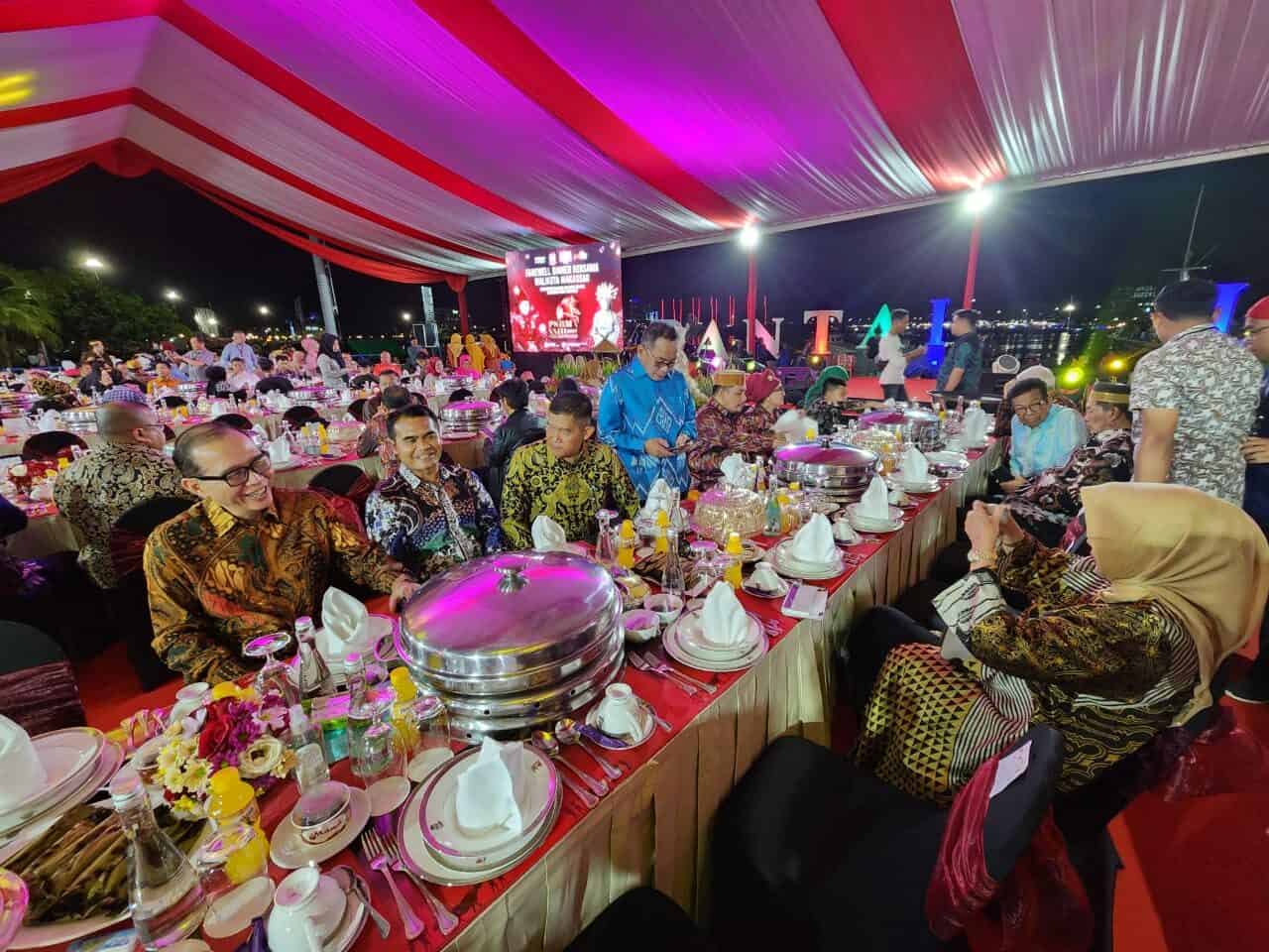 Dalam Rangka Sinergitas Forkopimda Sulsel, Kepala BNN Provinsi Sulawesi Selatan Menghadiri Undangan Farewell Gala Dinner Bersama Walikota Makassar Dalam Rangka Sinergitas Forkopimda Sulsel, Kepala BNN Provinsi Sulawesi Selatan Menghadiri Undangan Farewell Gala Dinner Bersama Walikota Makassar