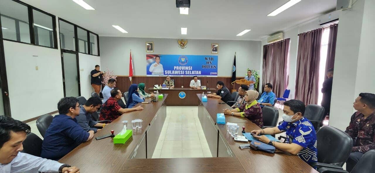 BNNP Sulawesi Selatan Melaksanakan Rapat Kordinasi Dirangkaian Dengan Penandatanganan Kerja Sama Antar Lembaga Instansi Pemerintah Dan Komponen Masyarakat Konsep Otomatis