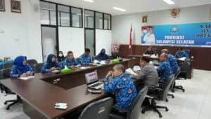 Kepala BNN Prov. SULSEL Memberikan Arahan Pada Kegiatan Rapat Monitoring Evaluasi Realisasi Anggaran dan Capaian Out Put Kegiatan Bulan April-Mei Tahun Anggaran 2023