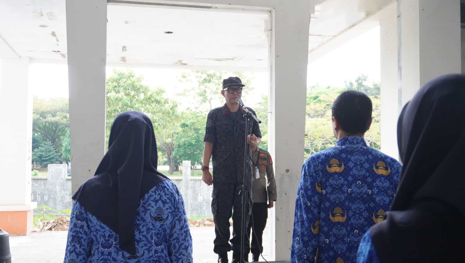 Arahan Kepala BNN Prov. Sulsel pada apel pagi jajaran BNN Prov. Sulsel Arahan Kepala BNN Prov. Sulsel pada apel pagi jajaran BNN Prov. Sulsel