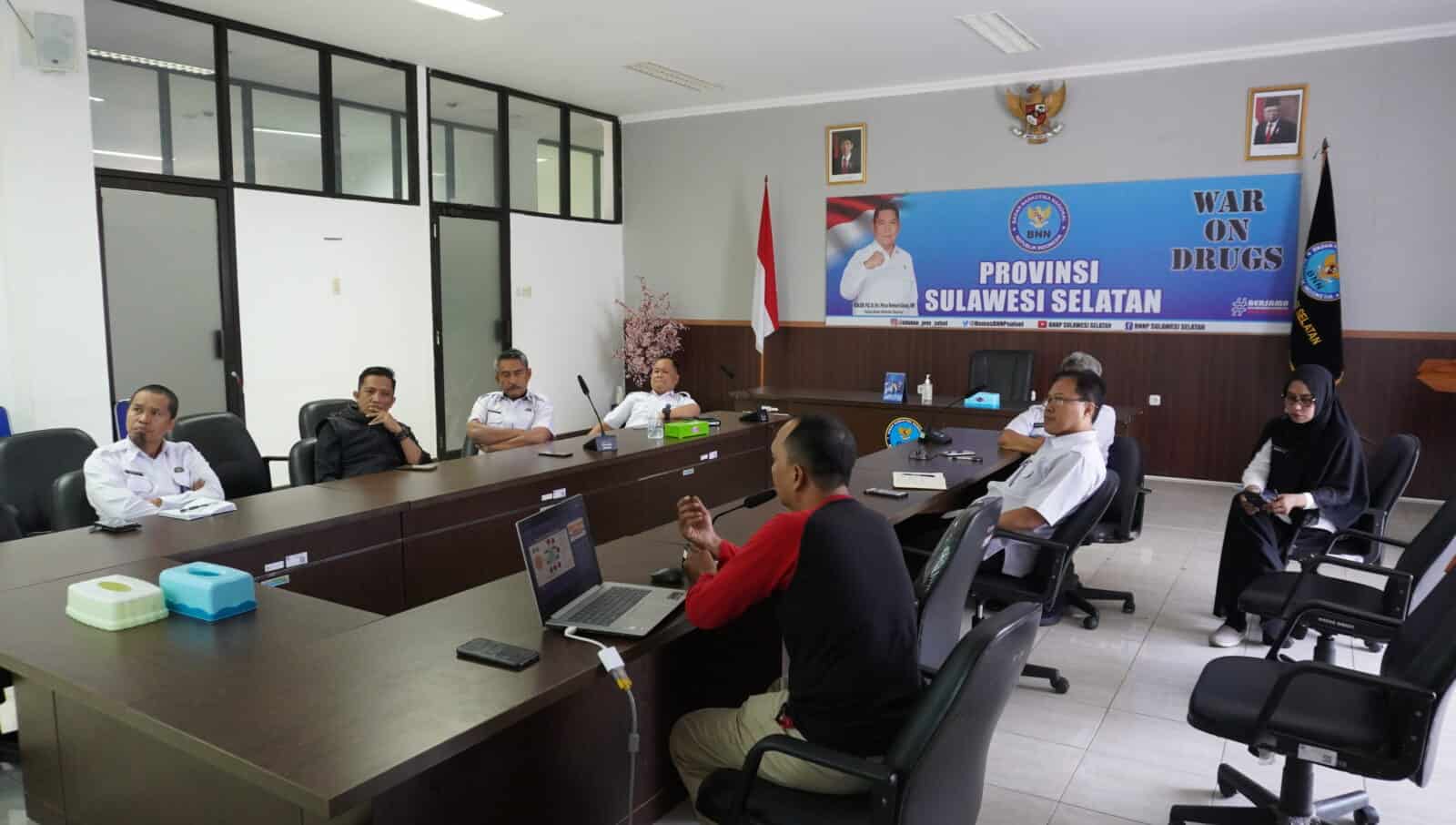BNN Prov. Sulsel Melaksanakan Rapat Program Pendampingan Kawasan Rawan Narkoba bersama LSM GPPN BNN Prov. Sulsel Melaksanakan Rapat Program Pendampingan Kawasan Rawan Narkoba bersama LSM GPPN
