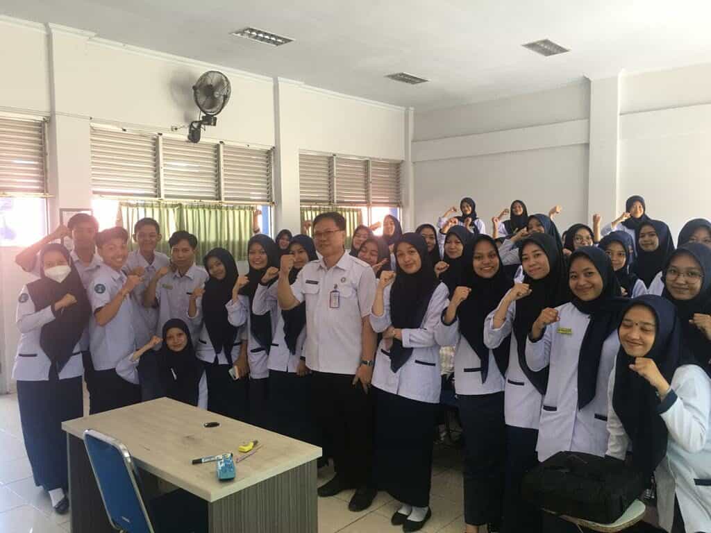 BNN Prov. Sulsel Melaksanakan Edukasi dan Informasi Pendidikan Penanggulangan Penyalahgunaan Narkoba di Lingkungan Kampus