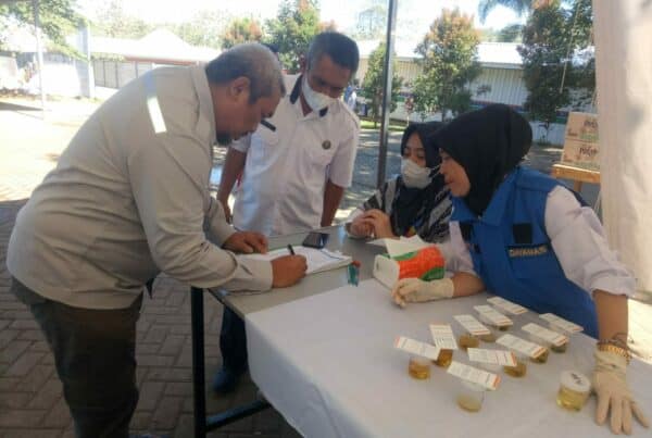 BNN Provinsi Sulawesi Selatan Tes Urine bagi Karyawan dan Pekerja di Lingkungan PT. WIKA-DMT-KSO Proyek Bendungan Pammukkulu Kab. Takalar