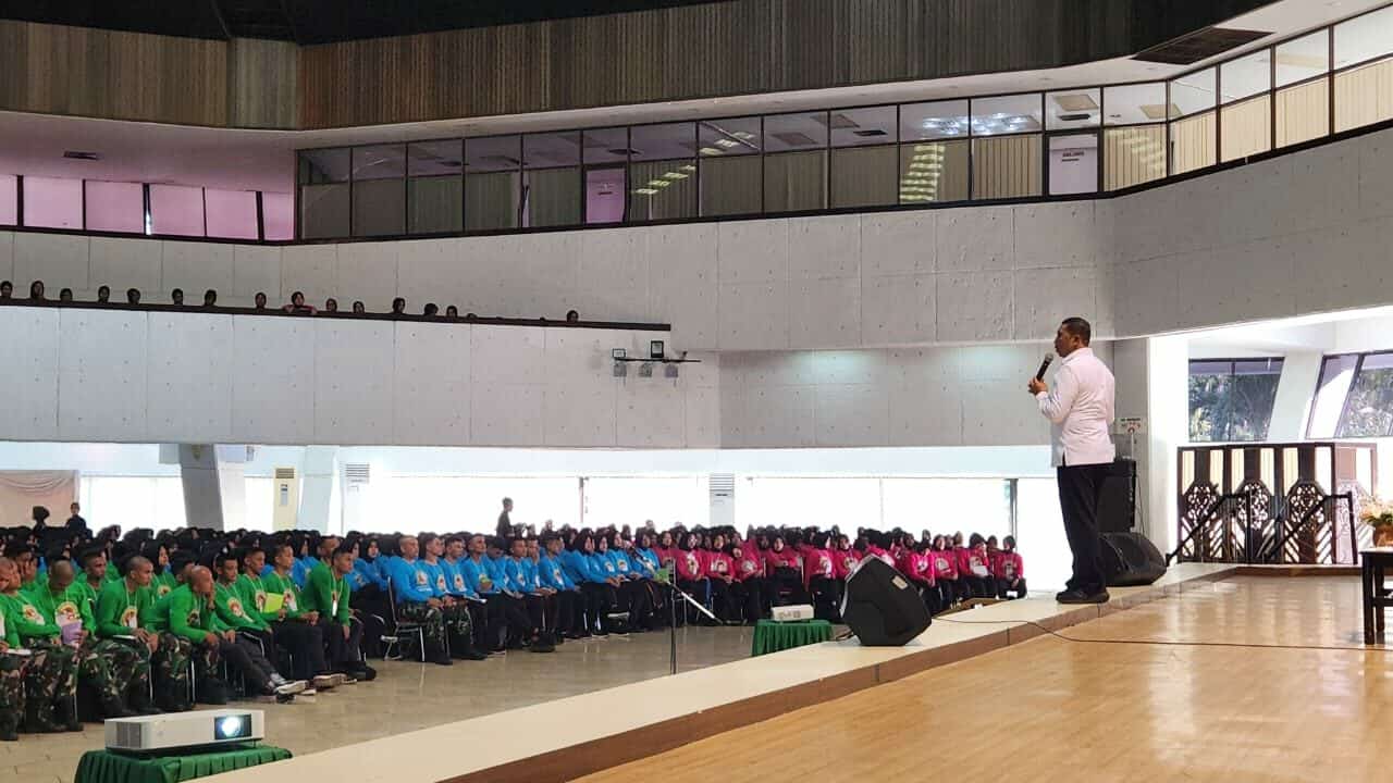Kepala BNNP Sulawesi Selatan Memberikan Kuliah Umum Pengenalan Anti Narkoba Bagi Mahasiswa Baru Institut Ilmu Kesehatan Pelamonia Makassar Periode 2023/2024 Kepala BNNP Sulawesi Selatan Memberikan Kuliah Umum Pengenalan Anti Narkoba Bagi Mahasiswa Baru Institut Ilmu Kesehatan Pelamonia Makassar Periode 2023/2024