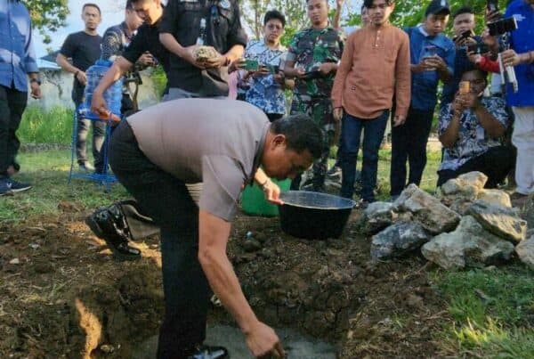 DALAM RANGKA PERCEPATAN PENANGANAN NARKOTIKA SECARA EXTRAORDINARY, KEPALA BNNP SULSEL MELAKUKAN PELETAKAN BATU PERTAMA GEDUNG REHABILITASI BNNK BONE