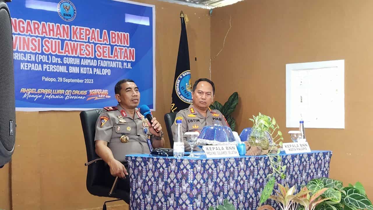 KEPALA BNNP SULSEL MELAKUKAN KUNJUNGAN KERJA KE BNN KOTA PALOPO TERKAIT KORDINASI PENANGANAN NAROTIKA SECARA EXTRAORDINARY KEPALA BNNP SULSEL MELAKUKAN KUNJUNGAN KERJA KE BNN KOTA PALOPO TERKAIT KORDINASI PENANGANAN NAROTIKA SECARA EXTRAORDINARY
