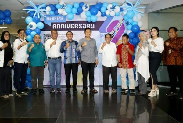 KEPALA BNNP SULAWESI SELATAN BERKUNJUNG KE FAJAR GRUP DALAM RANGKA HUT FAJAR KE 42 TAHUN KEPALA BNNP SULAWESI SELATAN BERKUNJUNG KE FAJAR GRUP DALAM RANGKA HUT FAJAR KE 42 TAHUN