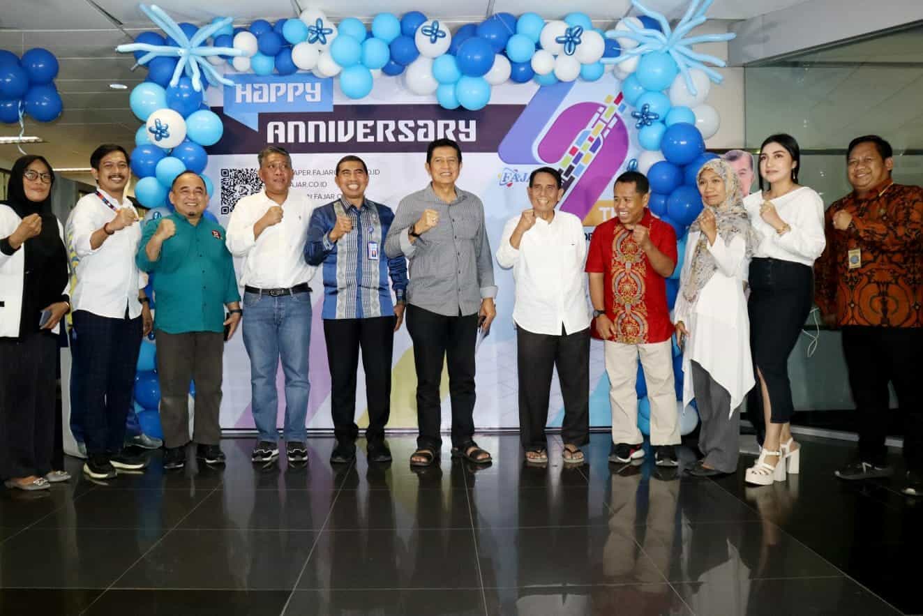 KEPALA BNNP SULAWESI SELATAN BERKUNJUNG KE FAJAR GRUP DALAM RANGKA HUT FAJAR KE 42 TAHUN KEPALA BNNP SULAWESI SELATAN BERKUNJUNG KE FAJAR GRUP DALAM RANGKA HUT FAJAR KE 42 TAHUN