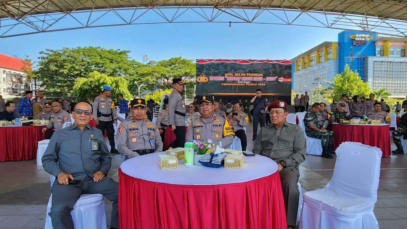 KEPALA BNNP SULAWESI SELATAN MENGHADIRI APEL GELAR PASUKAN OPS MANTAP BRATA 2023 - 2024 KEPALA BNNP SULAWESI SELATAN MENGHADIRI APEL GELAR PASUKAN OPS MANTAP BRATA 2023 – 2024