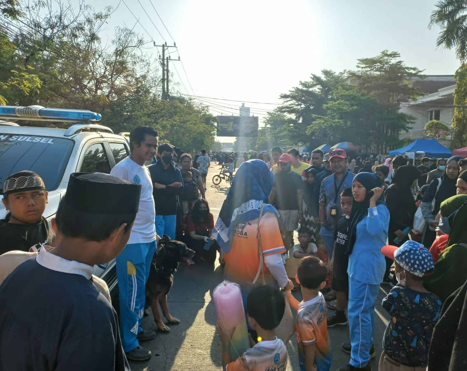 Dalam Rangka Penanganan Narkotika Secara Extraordinarycrime, TIM BNN Prov.Sulsel melaksanakan Penyuluhan Mobile P4GN serta Kampanye War On Drugs melalui Kegiatan Car Free Day Dalam Rangka Penanganan Narkotika Secara Extraordinarycrime, TIM BNN Prov.Sulsel melaksanakan Penyuluhan Mobile P4GN serta Kampanye War On Drugs melalui Kegiatan Car Free Day