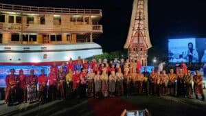 Kepala BNNP Sulawesi Selatan Didampingi Ketua DWP BNNP Sulawesi Selatan Menghadiri Peringatan Hari Jadi Kota Makassar ke 416 Tahun Kepala BNNP Sulawesi Selatan Didampingi Ketua DWP BNNP Sulawesi Selatan Menghadiri Peringatan Hari Jadi Kota Makassar ke 416 Tahun