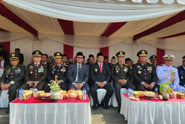Kepala BNNP Sulawesi Selatan bersama Forkopimda Sulsel Mengikuti Upacara Peringatan Hari Pahlawan 10 November dan Ziarah Makam Pahlawan